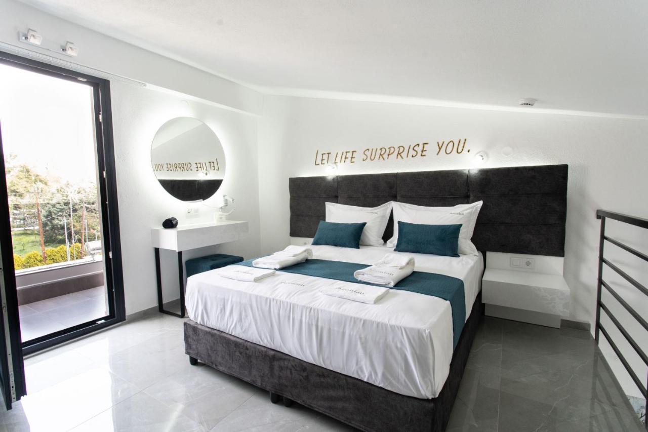 Aeonian Luxury Suites Asprovalta, Adults Only & Kids 12 Plus Exteriör bild